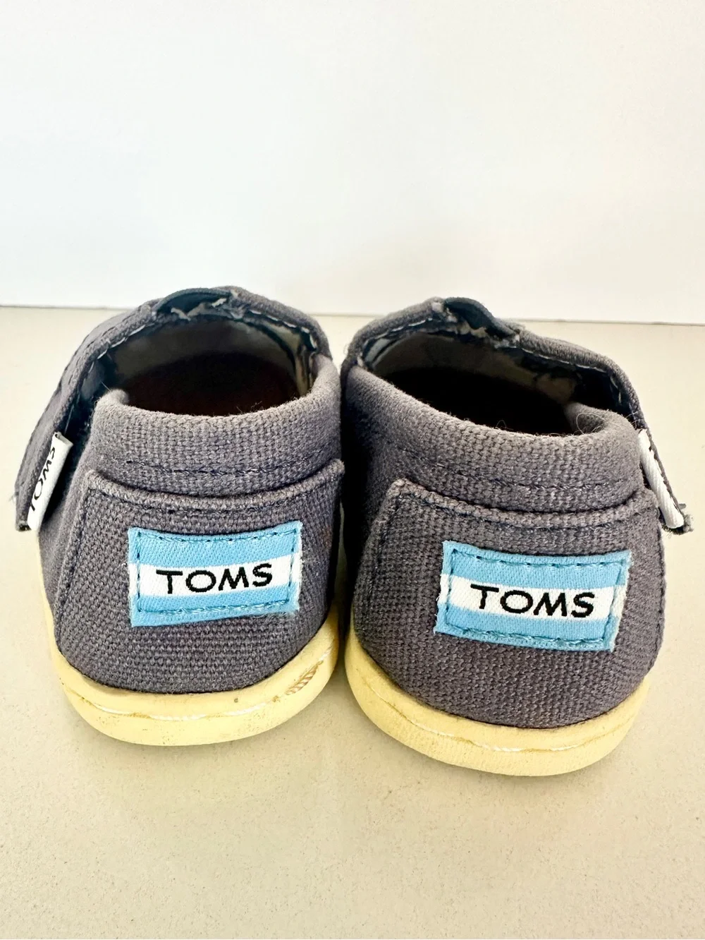 Tiny Toms Alpargata Shoes Size 2